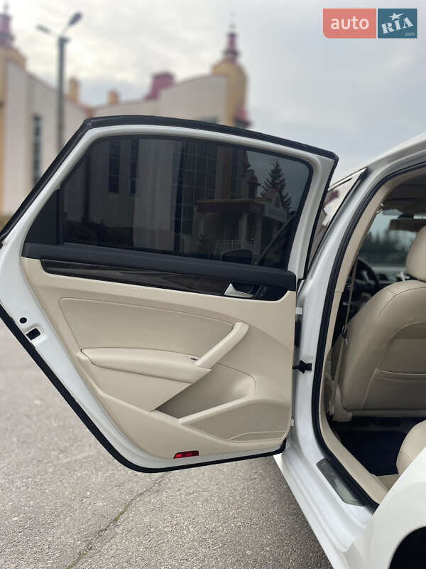 Седан Volkswagen Passat 2014 в Тернополе фото 3 Седан Volkswagen Passat 2014 в Тернополе