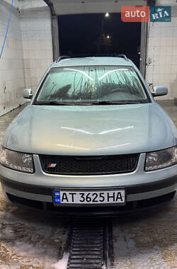 Универсал Volkswagen Passat 2000 в Ивано-Франковске