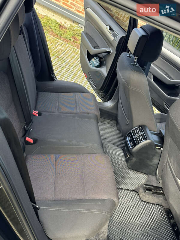 Универсал Volkswagen Passat 2018 в Львове