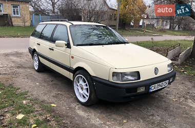 Універсал Volkswagen Passat 1990 в Чигирину