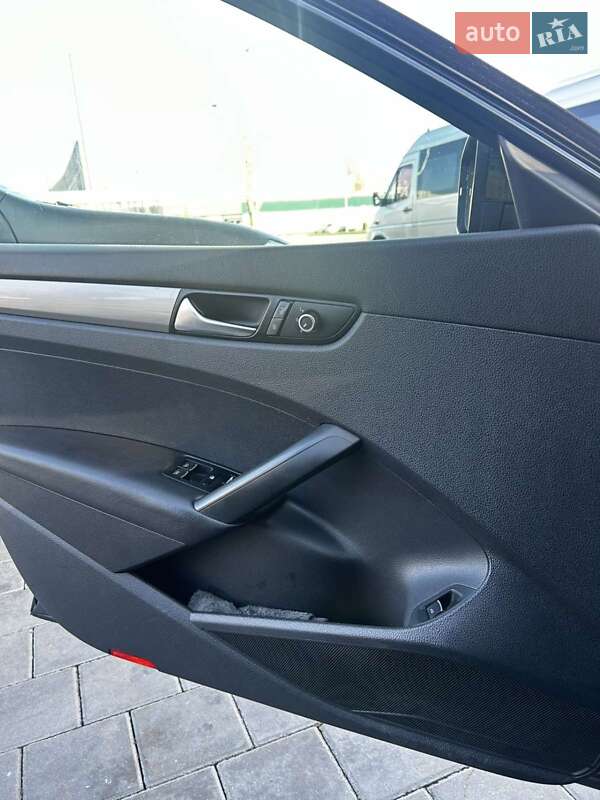 Седан Volkswagen Passat 2012 в Черкассах фото 16 Седан Volkswagen Passat 2012 в Черкассах