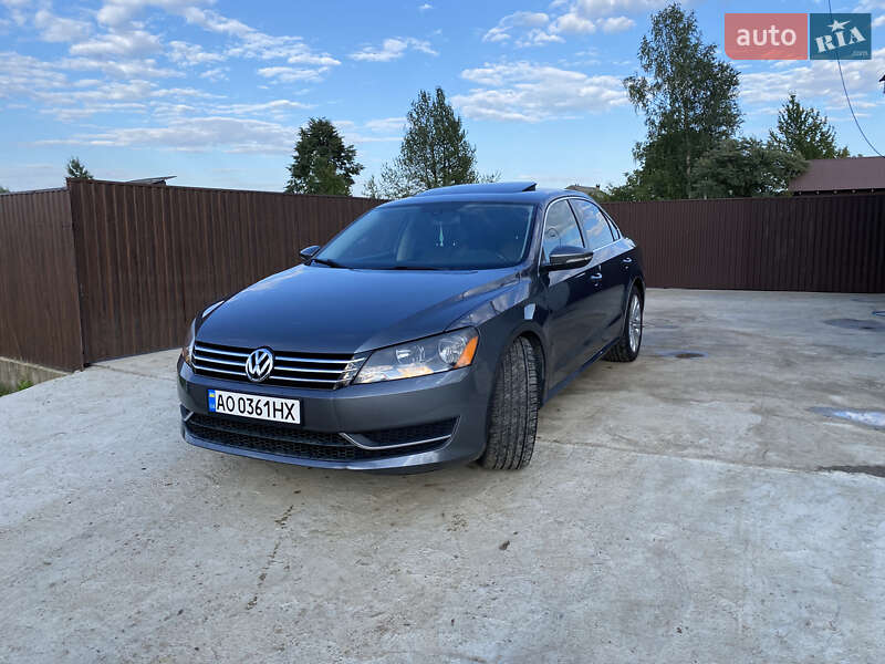 Седан Volkswagen Passat 2012 в Івано-Франківську фото Седан Volkswagen Passat 2012 в Івано-Франківську