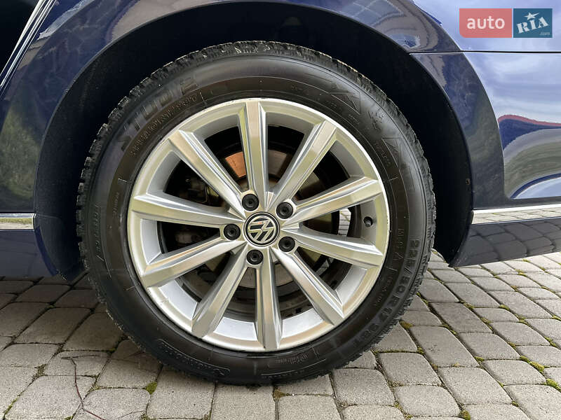 Универсал Volkswagen Passat 2017 в Тернополе