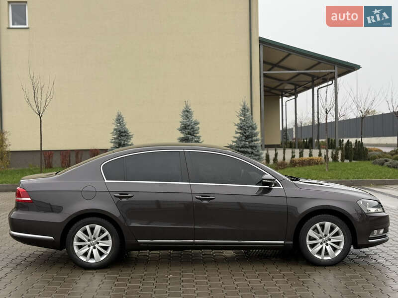 Седан Volkswagen Passat 2011 в Луцке фото 4 Седан Volkswagen Passat 2011 в Луцке