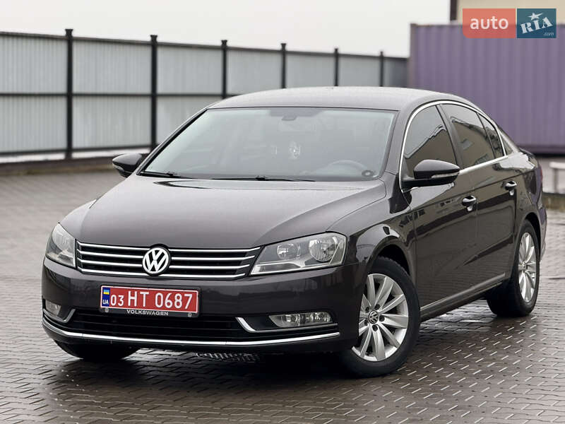 Седан Volkswagen Passat 2011 в Луцке фото 21 Седан Volkswagen Passat 2011 в Луцке