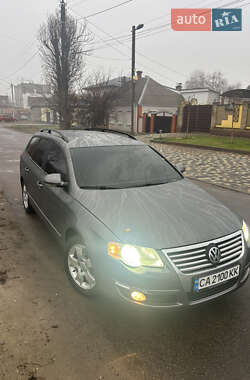Універсал Volkswagen Passat 2006 в Черкасах