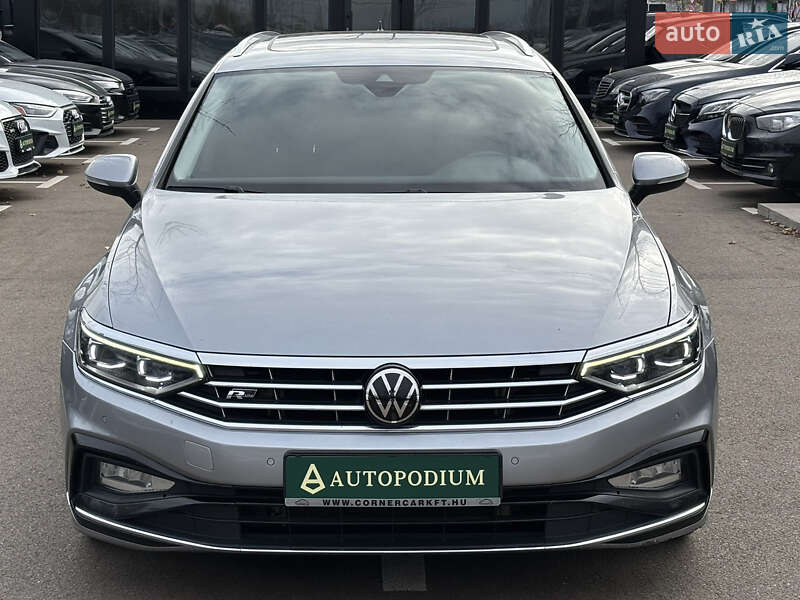Универсал Volkswagen Passat 2020 в Киеве фото 4 Универсал Volkswagen Passat 2020 в Киеве
