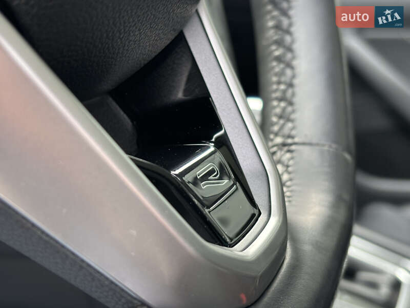 Универсал Volkswagen Passat 2020 в Киеве фото 24 Универсал Volkswagen Passat 2020 в Киеве