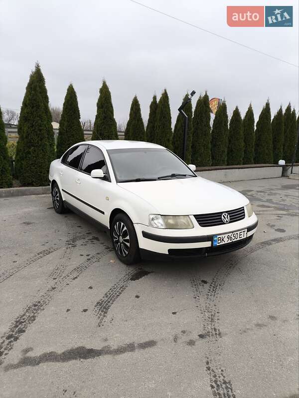 Volkswagen Passat 1999