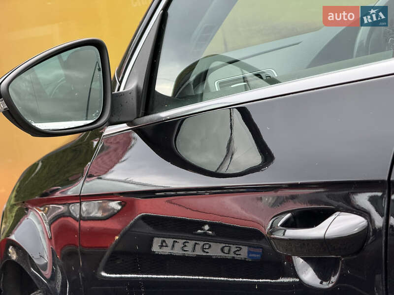 Универсал Volkswagen Passat 2014 в Стрые