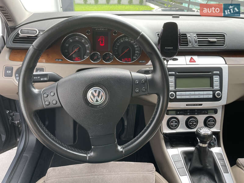 Универсал Volkswagen Passat 2006 в Луцке фото 16 Универсал Volkswagen Passat 2006 в Луцке