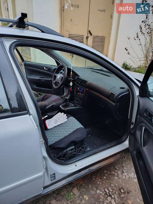 Універсал Volkswagen Passat 2000 в Івано-Франківську