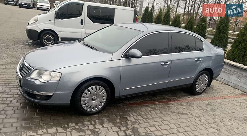 Седан Volkswagen Passat 2009 в Виннице