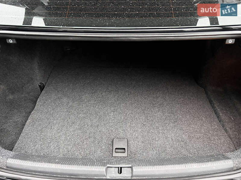 Седан Volkswagen Passat 2014 в Малине