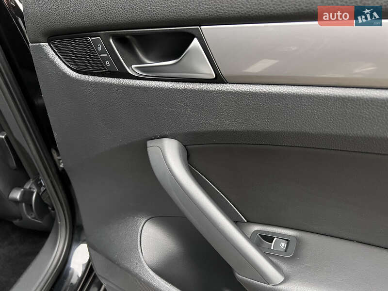 Седан Volkswagen Passat 2014 в Малине