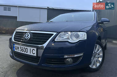 Універсал Volkswagen Passat 2007 в Житомирі