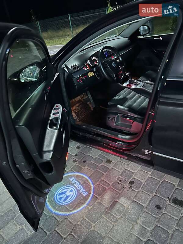 Седан Volkswagen Passat 2009 в Рокитном