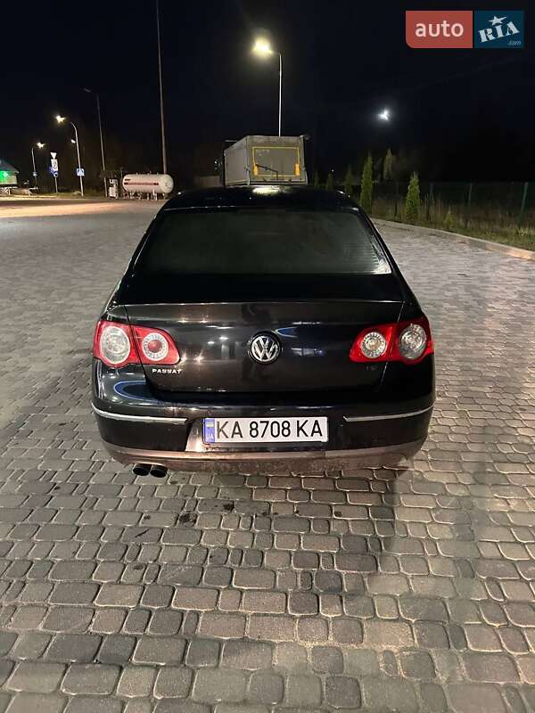 Седан Volkswagen Passat 2009 в Рокитном