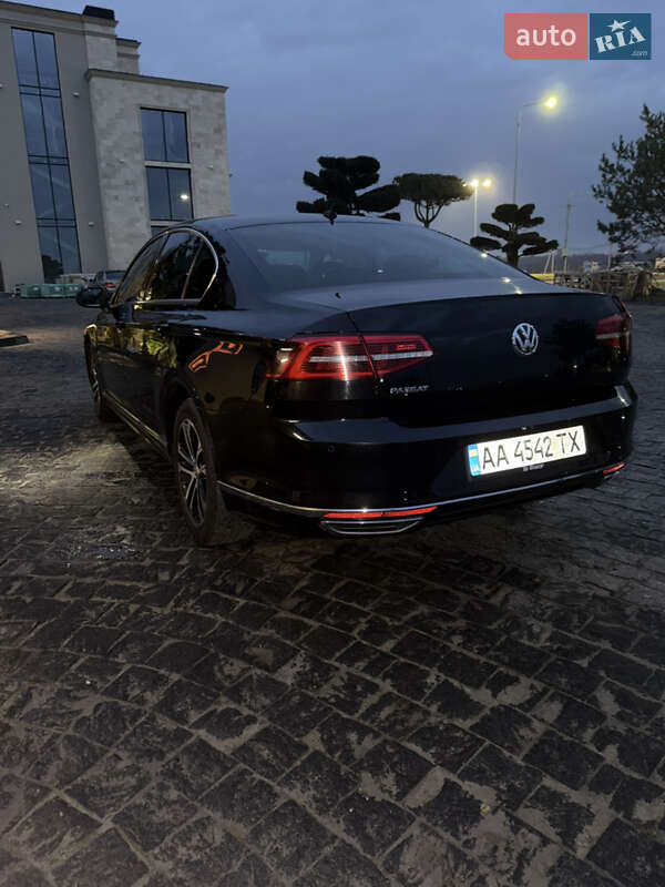 Седан Volkswagen Passat 2018 в Львове фото 2 Седан Volkswagen Passat 2018 в Львове