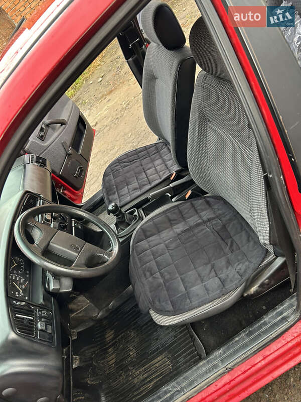 Седан Volkswagen Passat 1991 в Ходорове фото 6 Седан Volkswagen Passat 1991 в Ходорове