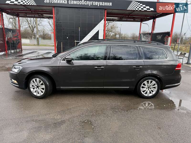 Универсал Volkswagen Passat 2011 в Бурштыне фото 2 Универсал Volkswagen Passat 2011 в Бурштыне