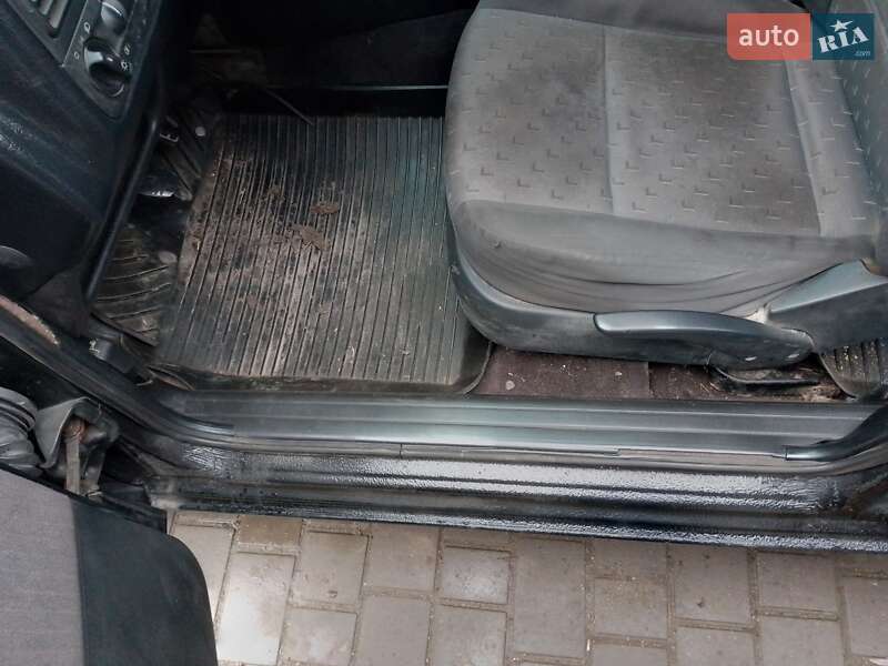 Седан Volkswagen Passat 1994 в Городке фото 4 Седан Volkswagen Passat 1994 в Городке
