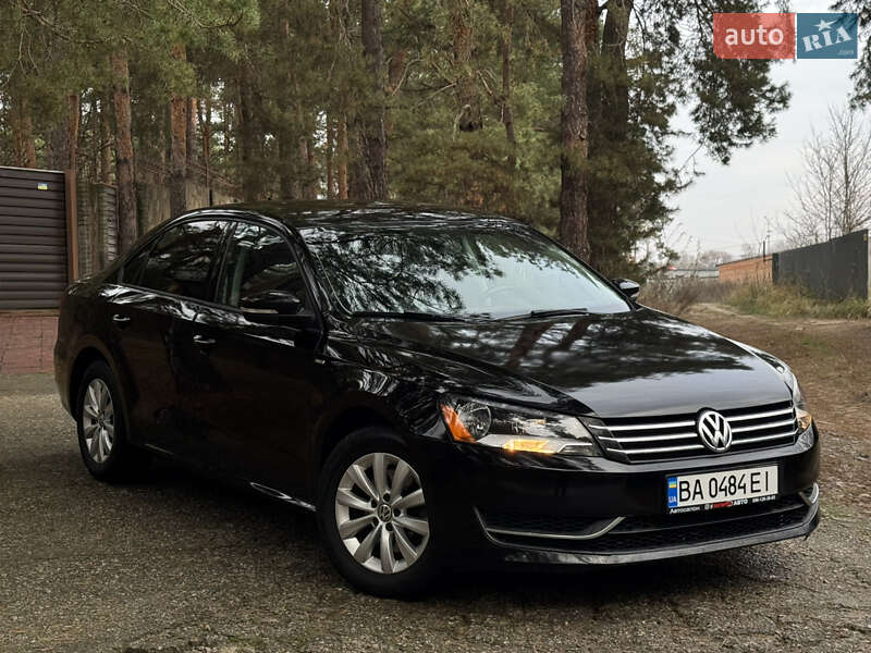 Седан Volkswagen Passat 2014 в Киеве