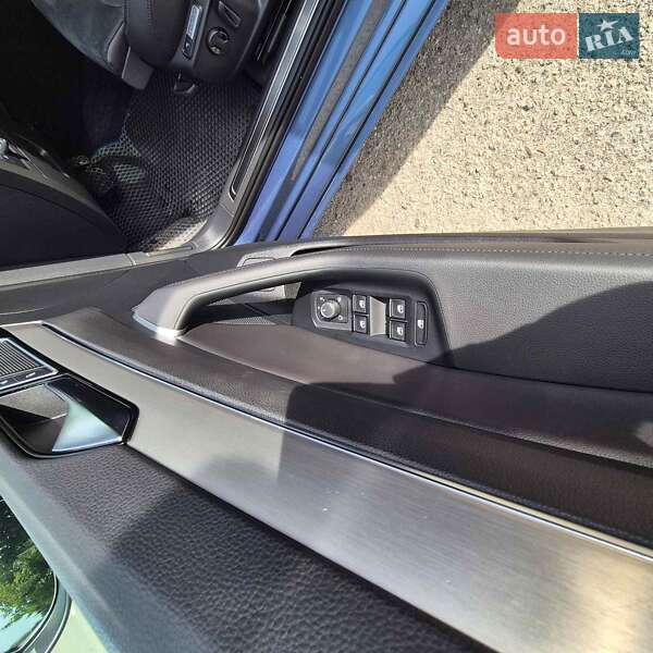 Универсал Volkswagen Passat 2015 в Тернополе