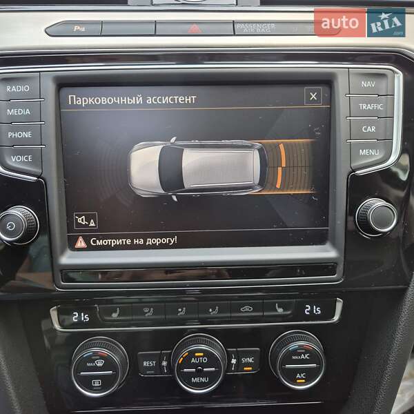 Универсал Volkswagen Passat 2015 в Тернополе