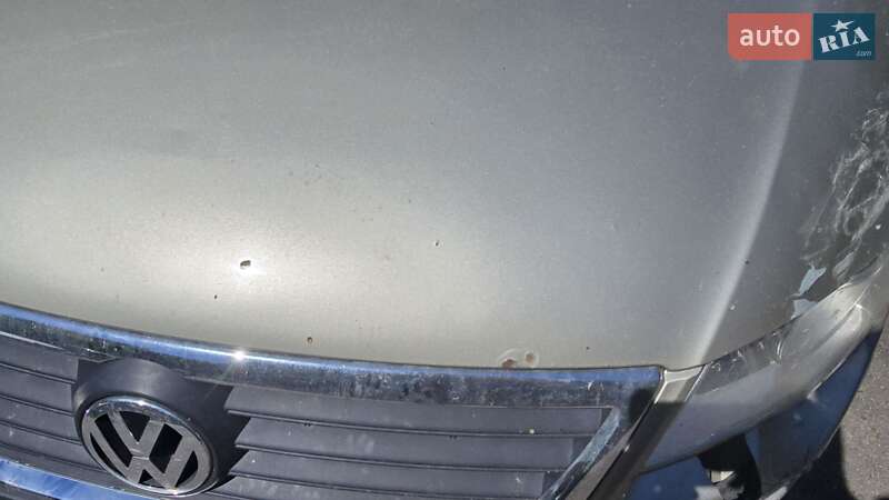 Седан Volkswagen Passat 2006 в Киеве