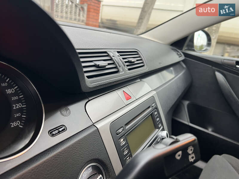 Универсал Volkswagen Passat 2006 в Кривом Роге