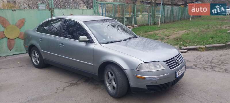 Седан Volkswagen Passat 2004 в Запоріжжі