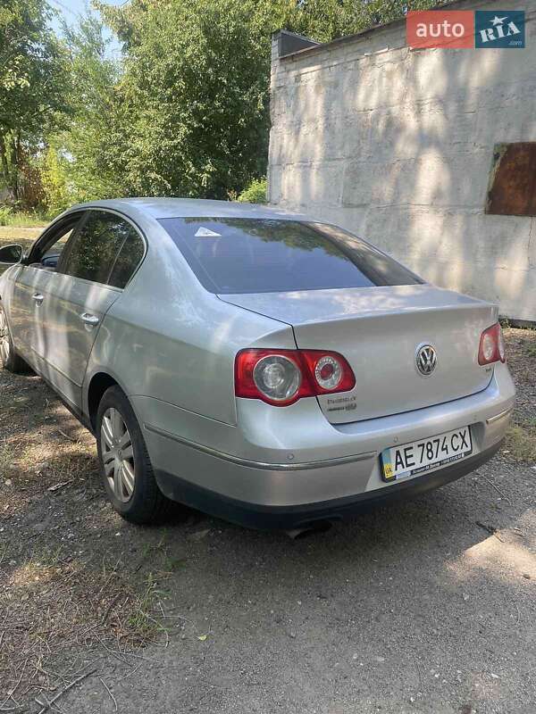 Седан Volkswagen Passat 2009 в Дніпрі
