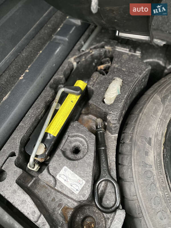 Універсал Volkswagen Passat 2007 в Дунаївцях фото 53 Універсал Volkswagen Passat 2007 в Дунаївцях