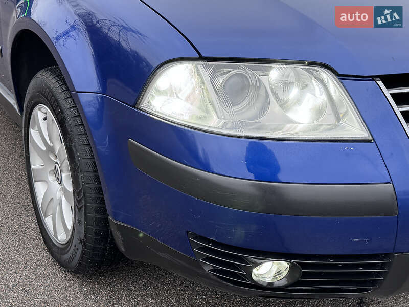 Универсал Volkswagen Passat 2003 в Киеве