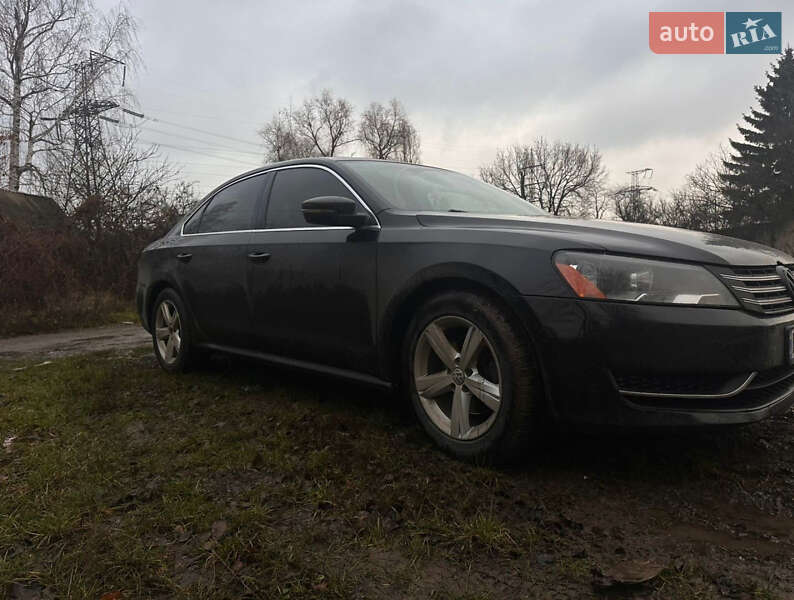 Седан Volkswagen Passat 2013 в Сумах