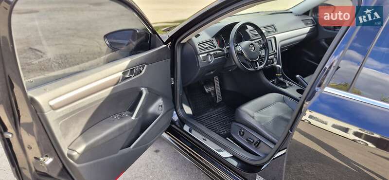 Седан Volkswagen Passat 2016 в Кривом Роге