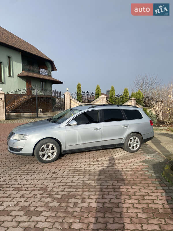 Универсал Volkswagen Passat 2006 в Черновцах фото 4 Универсал Volkswagen Passat 2006 в Черновцах