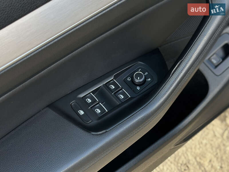 Универсал Volkswagen Passat 2015 в Шептицькому фото 23 Универсал Volkswagen Passat 2015 в Шептицькому