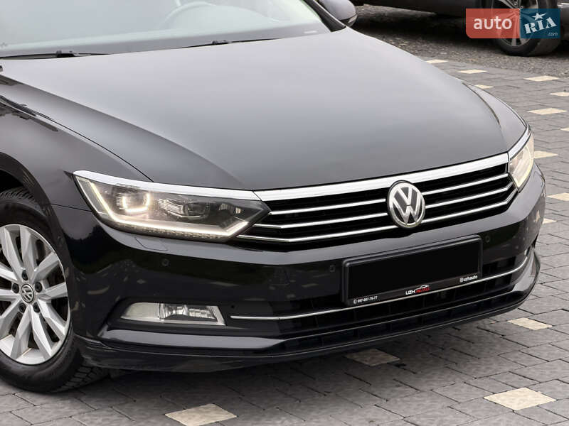 Седан Volkswagen Passat 2015 в Ужгороде
