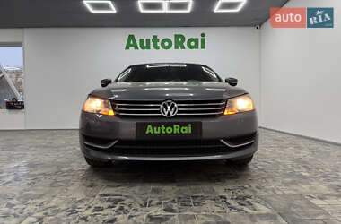 Седан Volkswagen Passat 2013 в Одесі