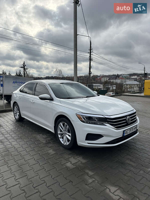 Седан Volkswagen Passat 2020 в Чернівцях фото 3 Седан Volkswagen Passat 2020 в Чернівцях