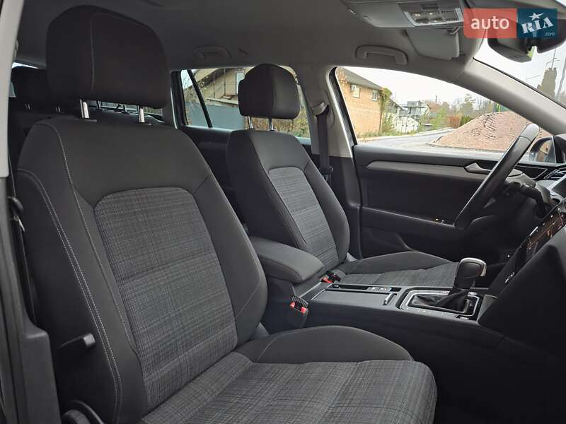 Универсал Volkswagen Passat 2021 в Виннице фото 143 Универсал Volkswagen Passat 2021 в Виннице