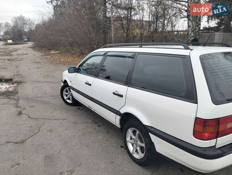 Універсал Volkswagen Passat 1994 в Білій Церкві