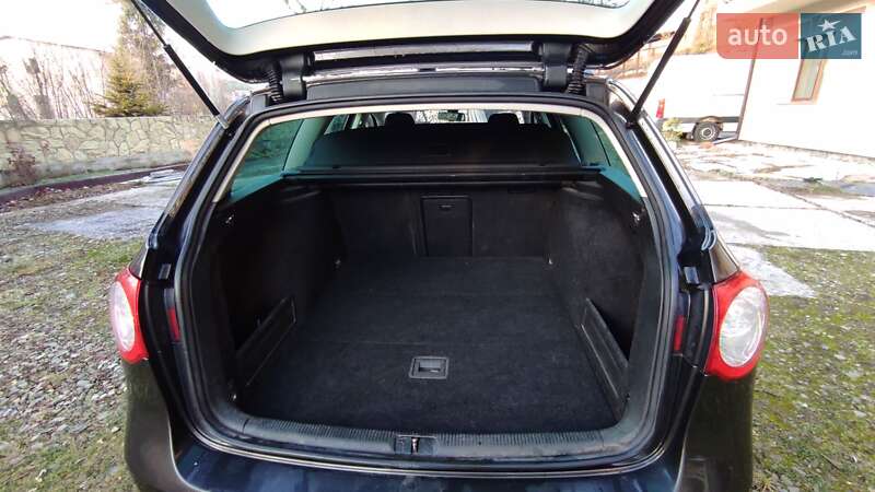 Универсал Volkswagen Passat 2010 в Калуше