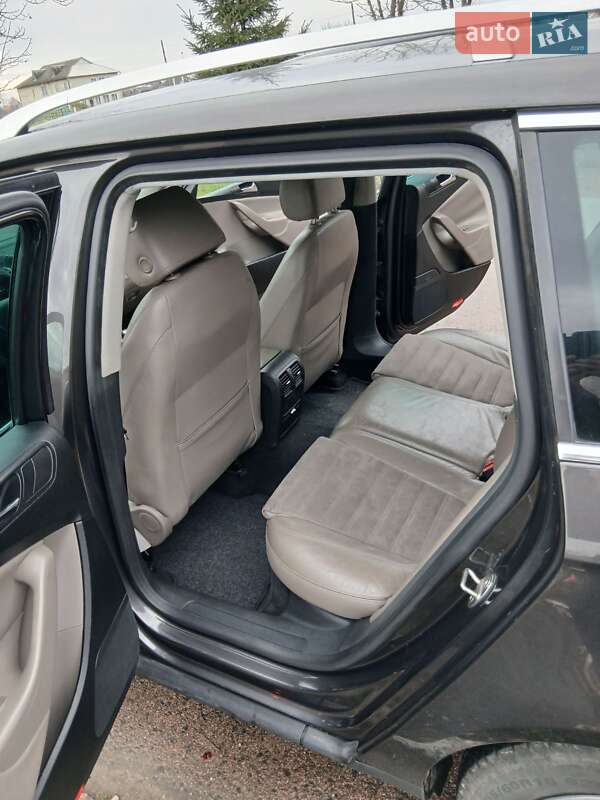 Универсал Volkswagen Passat 2006 в Калуше