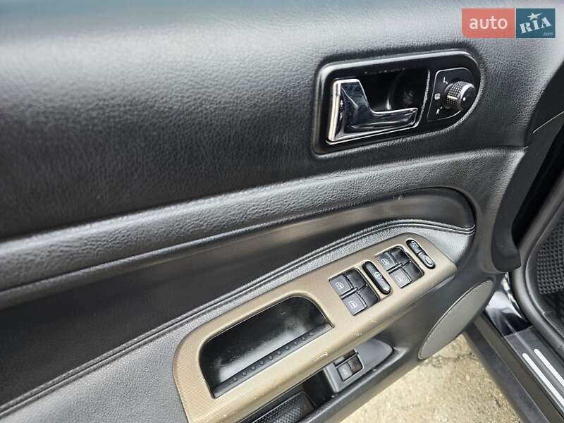 Універсал Volkswagen Passat 2002 в Хмельницькому фото 17 Універсал Volkswagen Passat 2002 в Хмельницькому