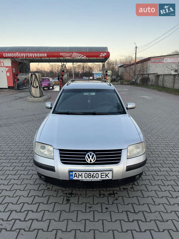 Універсал Volkswagen Passat 2003 в Коростені