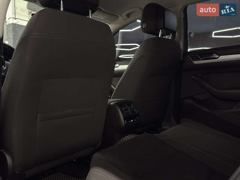 Универсал Volkswagen Passat 2015 в Николаеве