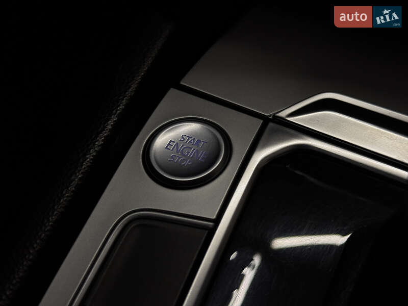 Универсал Volkswagen Passat 2015 в Николаеве